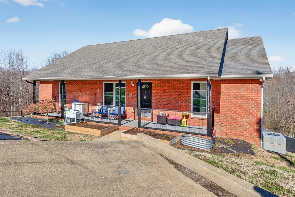 180 Doty Road Ashland City TN 37015
