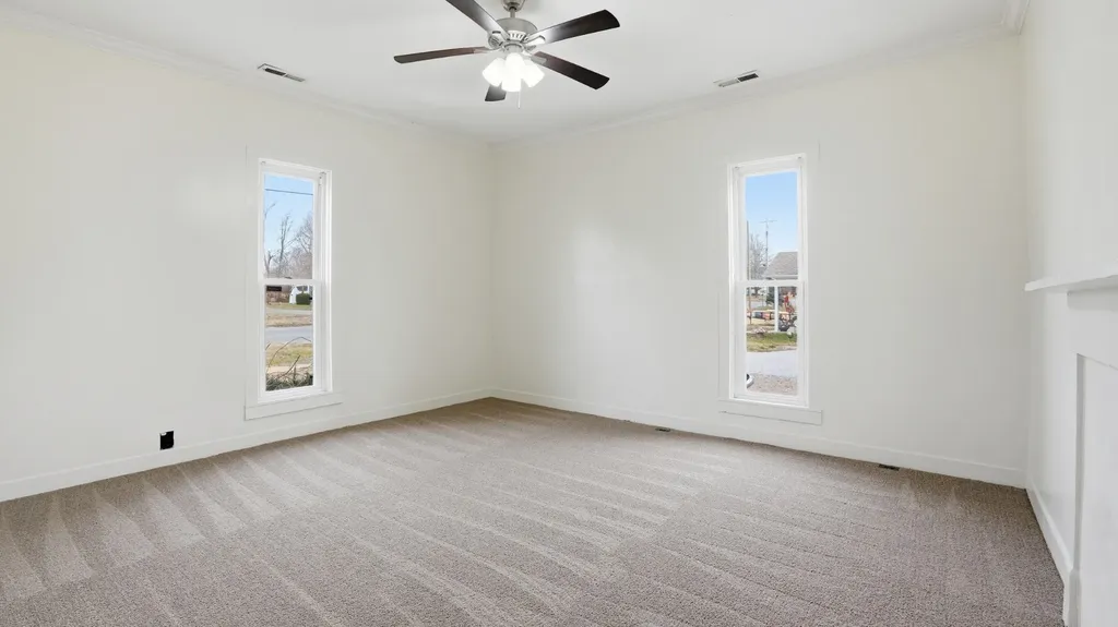 412 E Grundy Street Tullahoma TN 37388