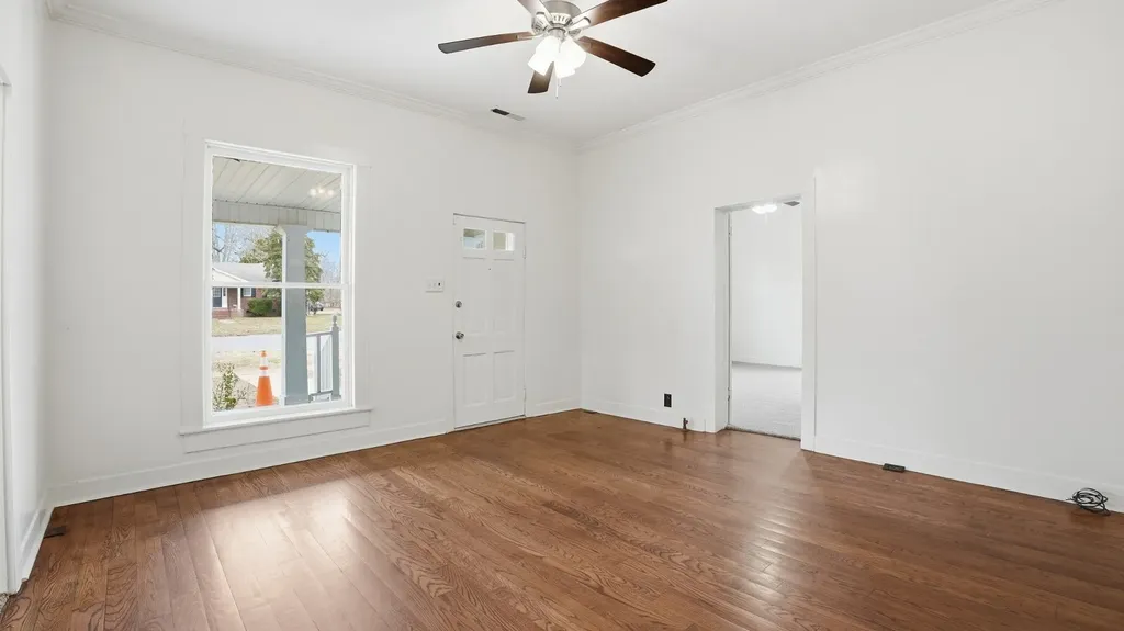 412 E Grundy Street Tullahoma TN 37388