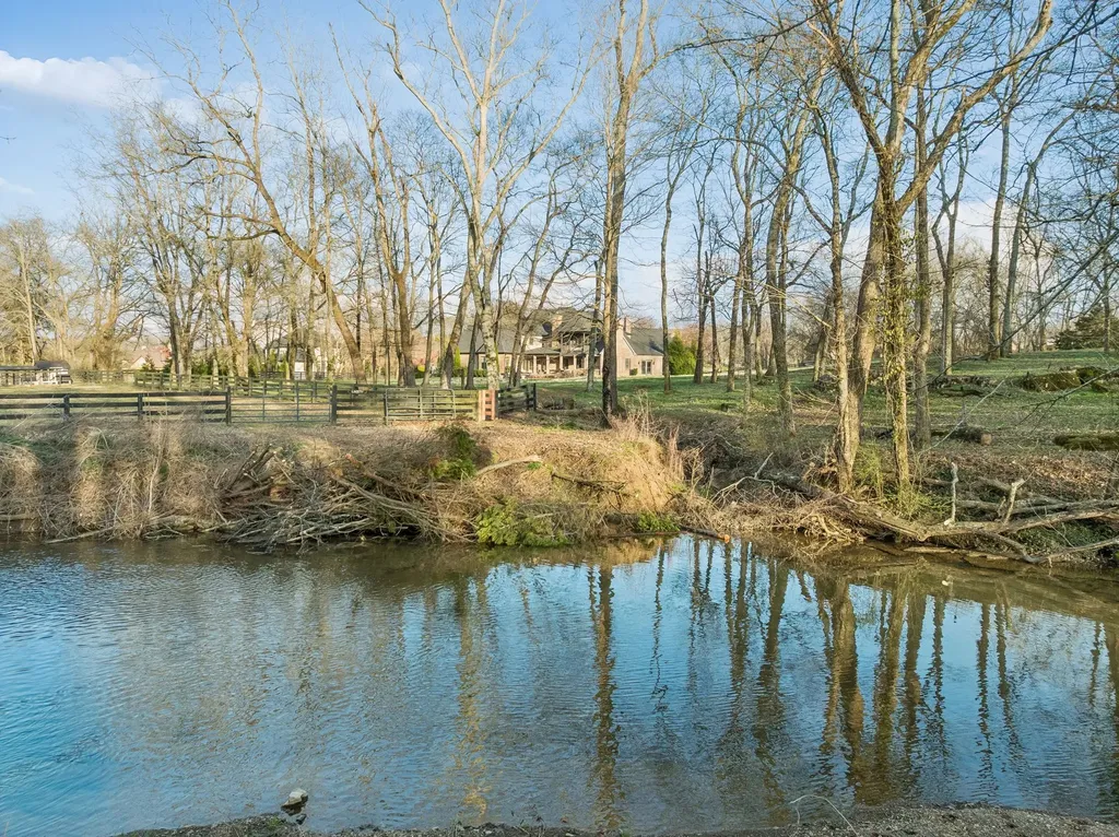 7105 Marsh Hawk Court Arrington TN 37014