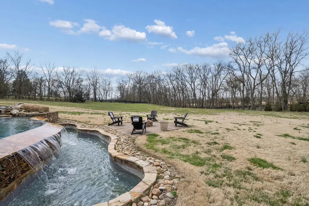 7105 Marsh Hawk Court Arrington TN 37014