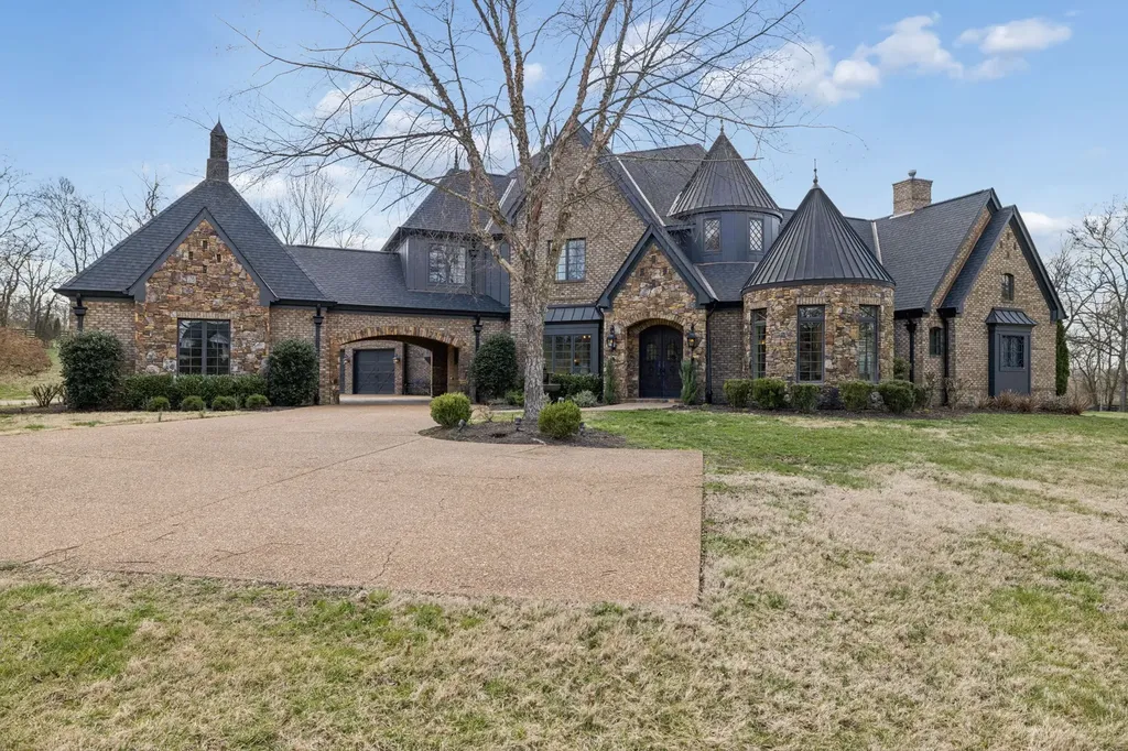 7105 Marsh Hawk Court Arrington TN 37014