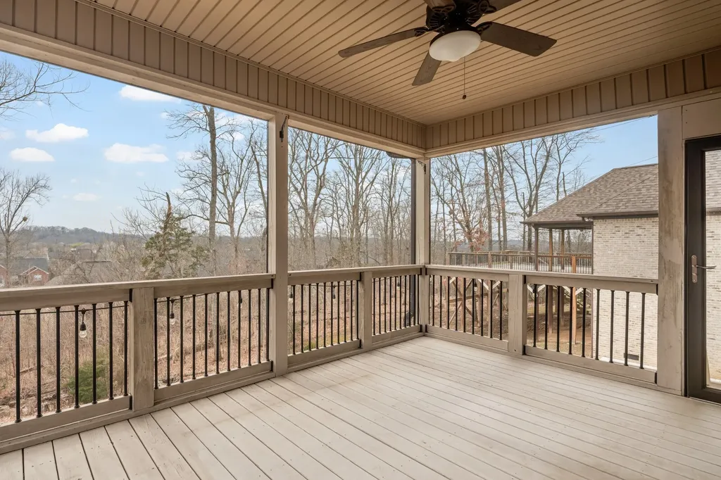 1102 Secretariat Drive Mount Juliet TN 37122