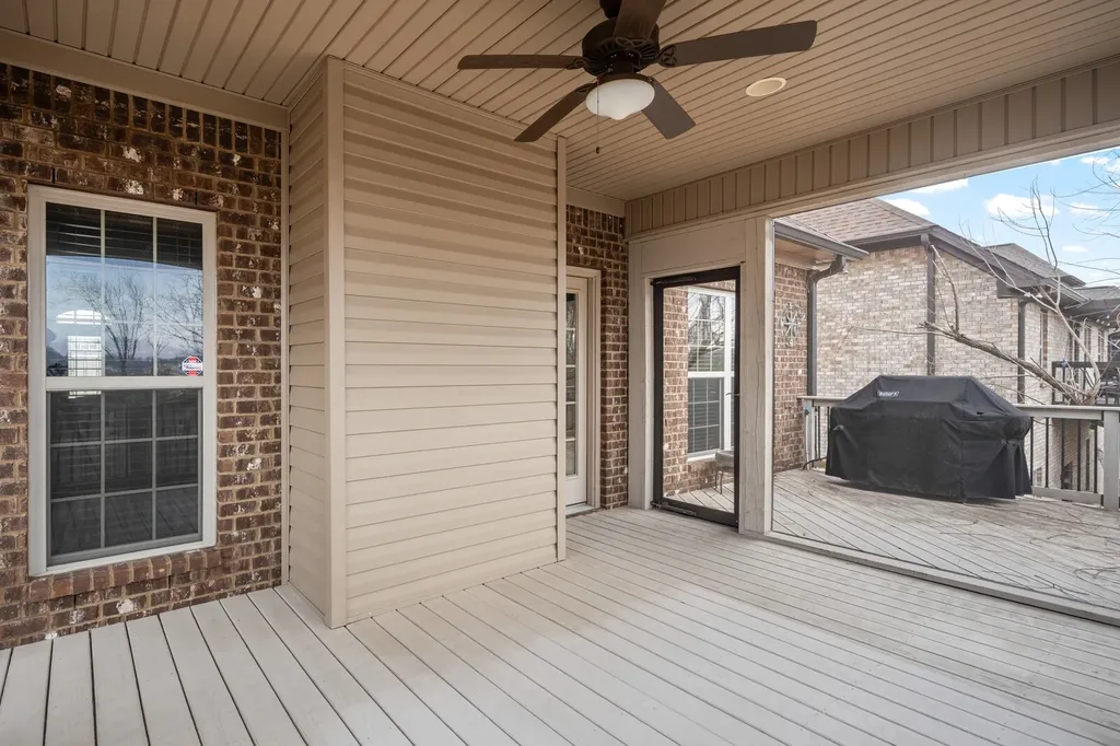 1102 Secretariat Drive Mount Juliet TN 37122
