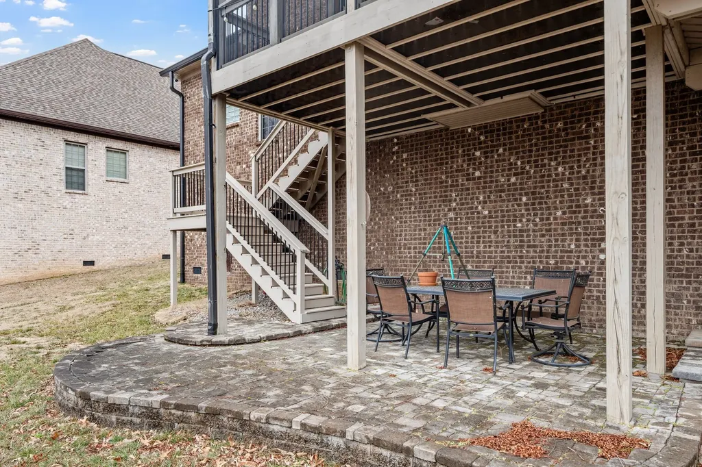 1102 Secretariat Drive Mount Juliet TN 37122