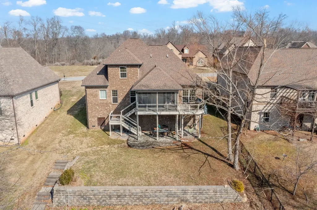 1102 Secretariat Drive Mount Juliet TN 37122