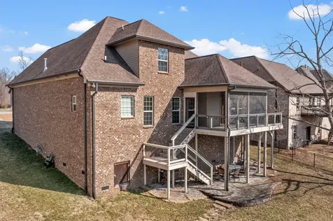 1102 Secretariat Drive Mount Juliet TN 37122