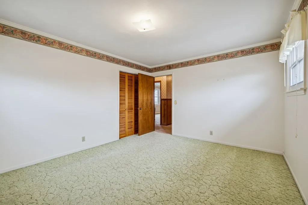 526 W Boiling Springs Road Portland TN 37148