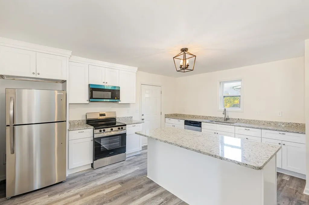 504 Hartsville Pike Lebanon TN 37087