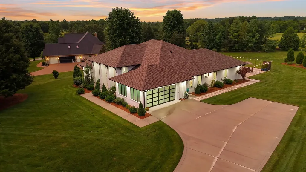125 Cedar Ridge Lane Crossville TN 38555