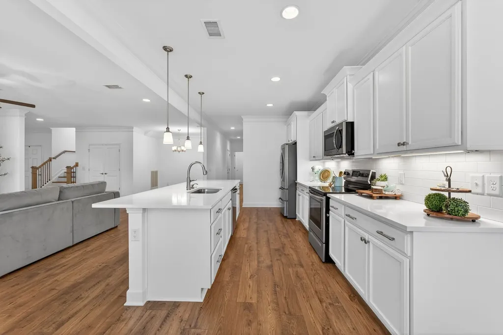 2408 Stonecenter Lane Murfreesboro TN 37128