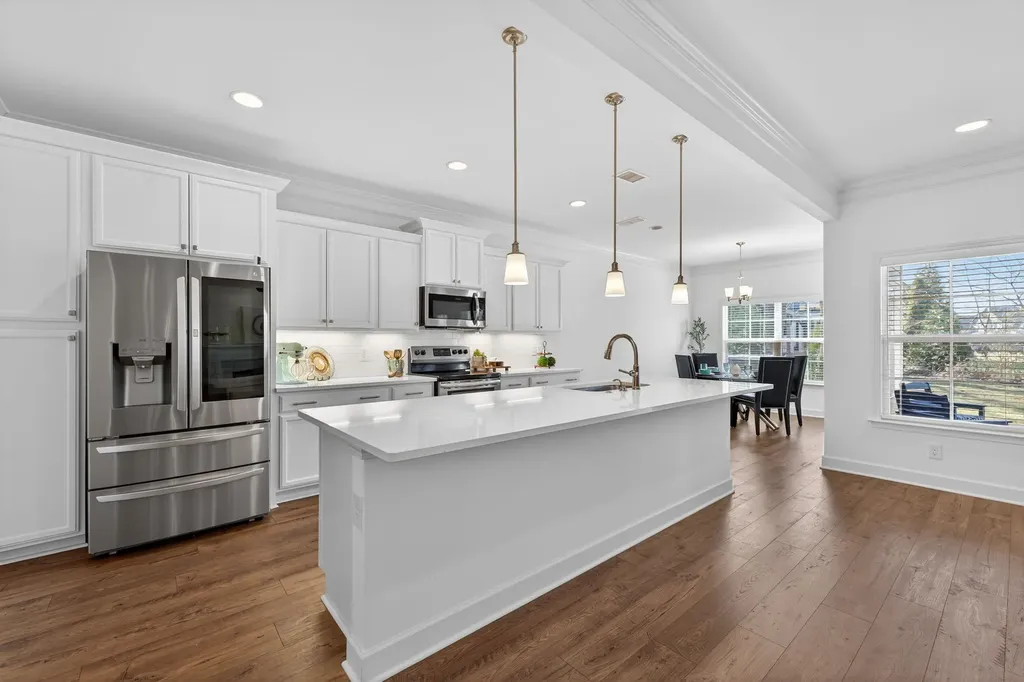 2408 Stonecenter Lane Murfreesboro TN 37128
