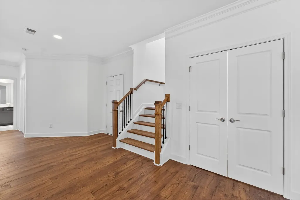 2408 Stonecenter Lane Murfreesboro TN 37128