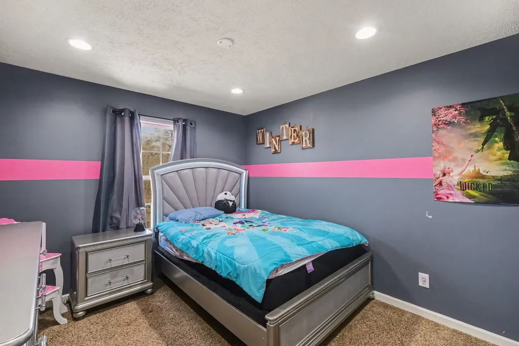 870 Newt Vanattia Road Hillsboro TN 37342