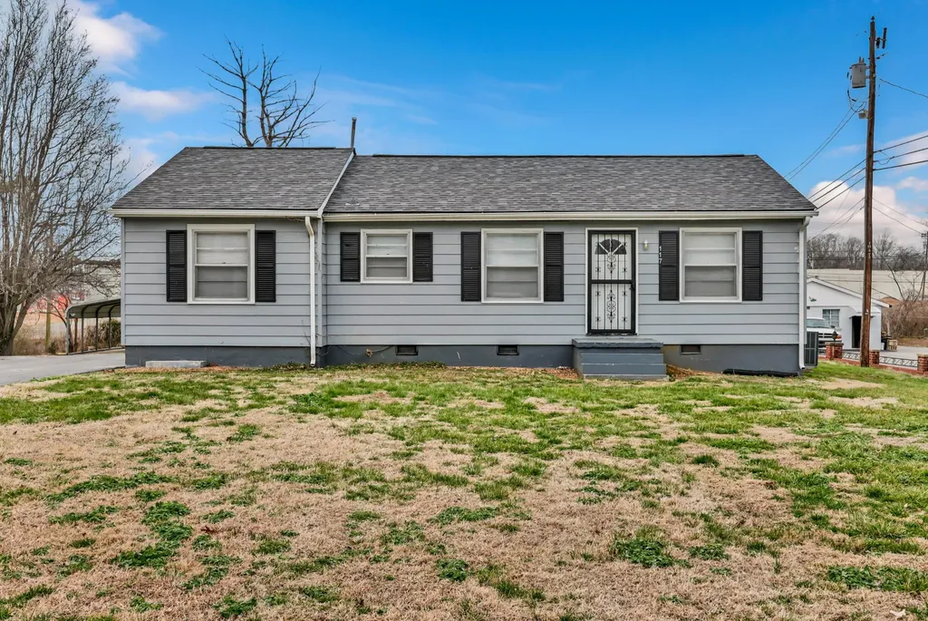 117 W Meadow Drive Clarksville TN 37043
