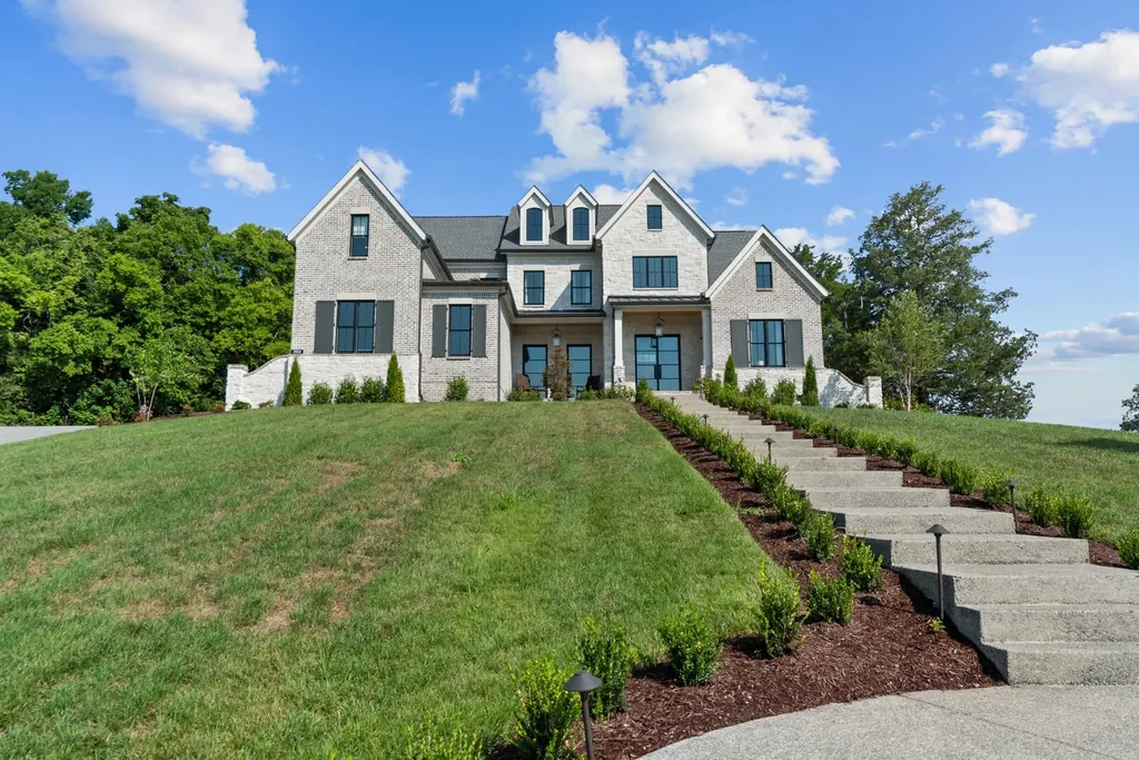 9905 Amarosa Court Brentwood TN 37027