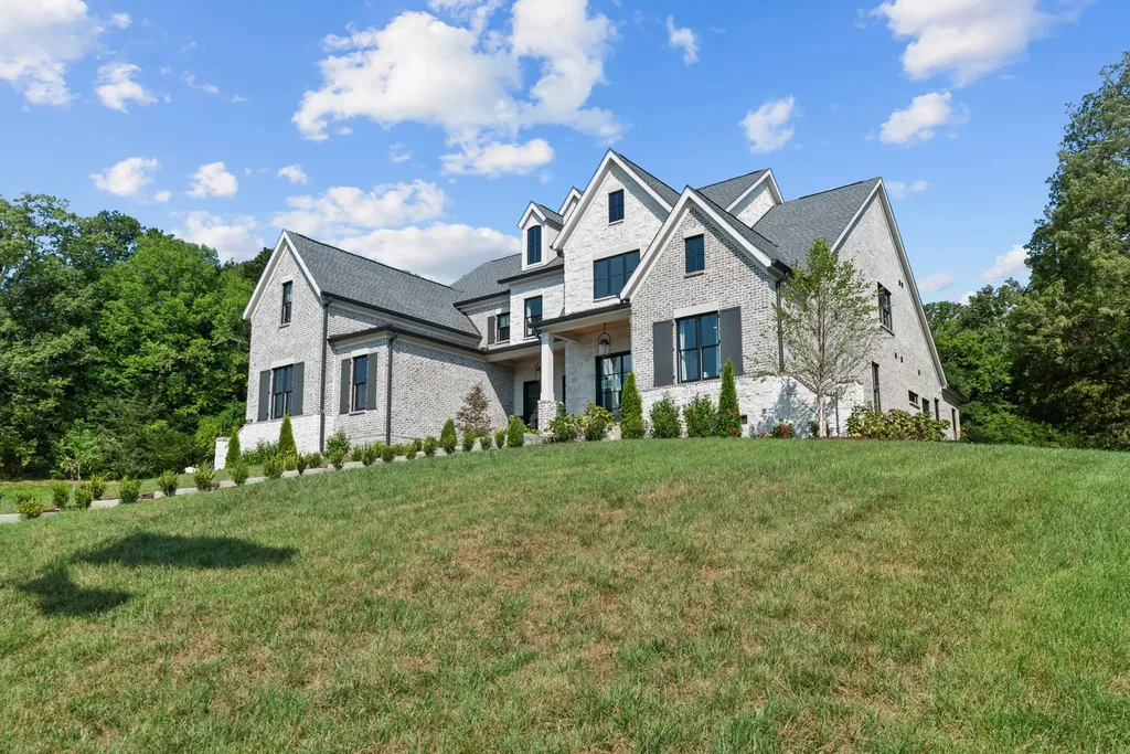 9905 Amarosa Court Brentwood TN 37027