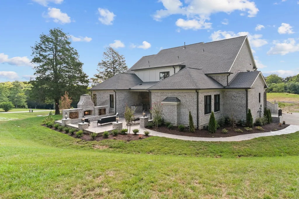 9905 Amarosa Court Brentwood TN 37027