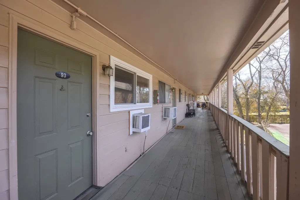 276 White Bridge Pike Nashville TN 37209
