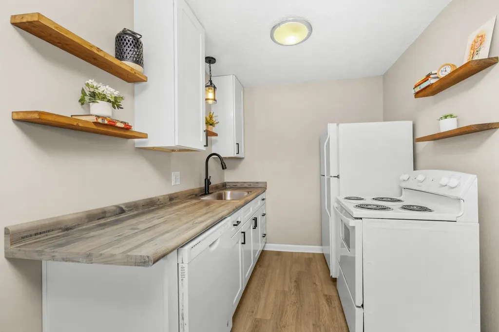 276 White Bridge Pike Nashville TN 37209