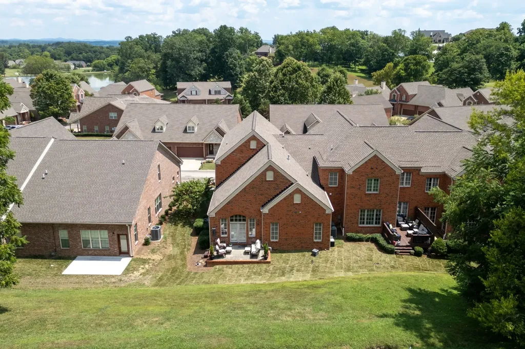 114 Nickolas Circle Lebanon TN 37087