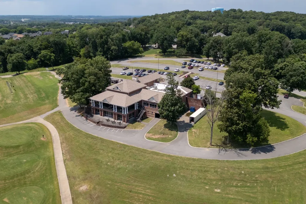 114 Nickolas Circle Lebanon TN 37087