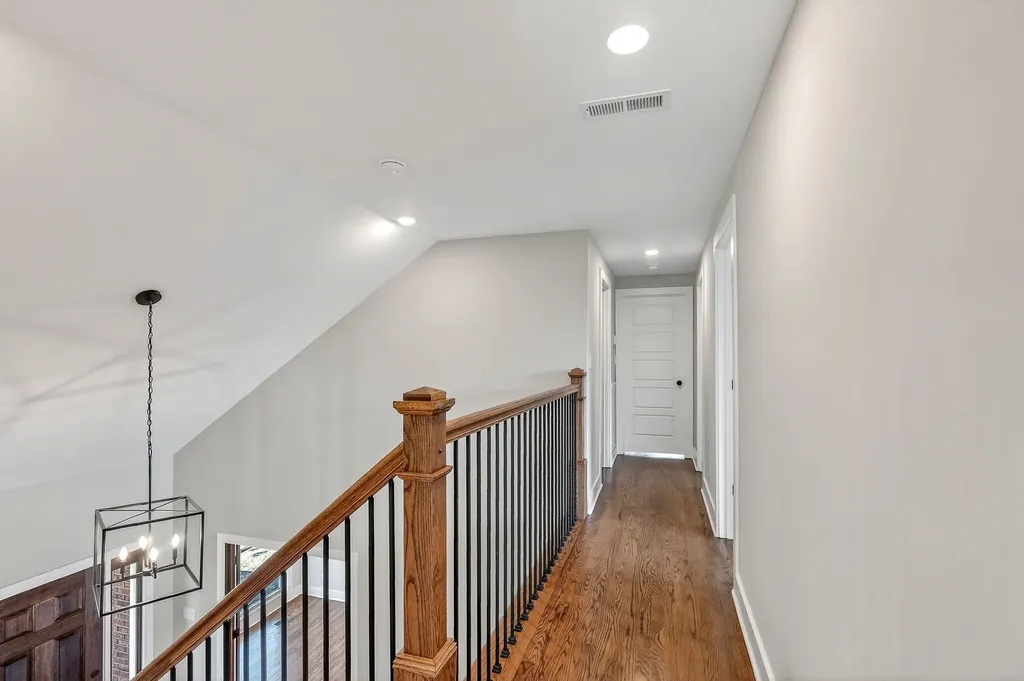 698 Mike Muncey Road Mcminnville TN 37110