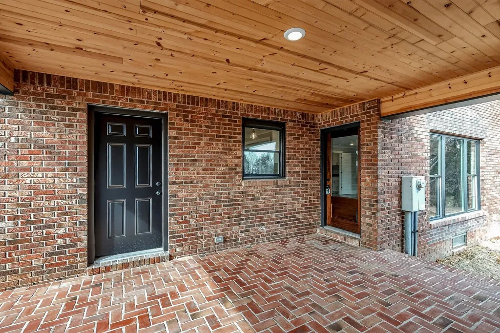 698 Mike Muncey Road Mcminnville TN 37110