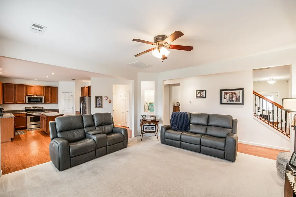 337 Fannis Circle Gallatin TN 37066