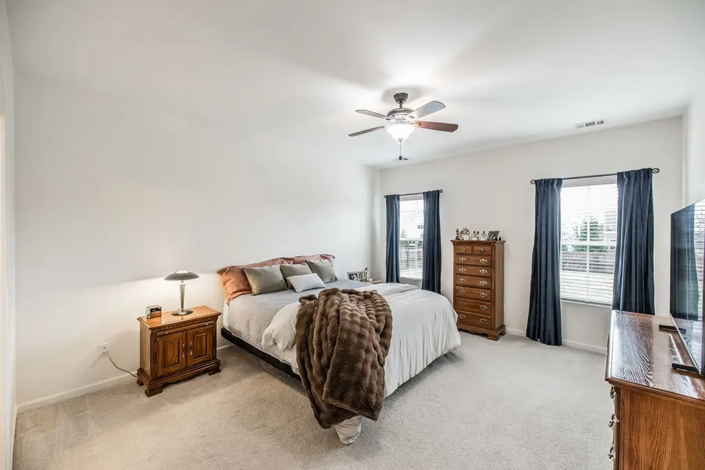 337 Fannis Circle Gallatin TN 37066