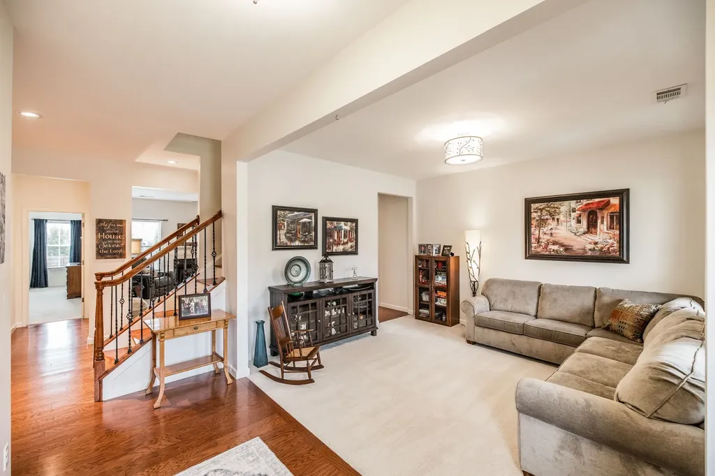 337 Fannis Circle Gallatin TN 37066