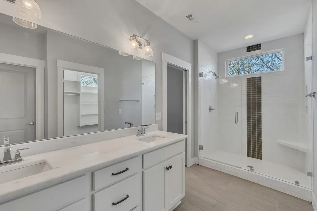 702B Waco Drive Nashville TN 37209