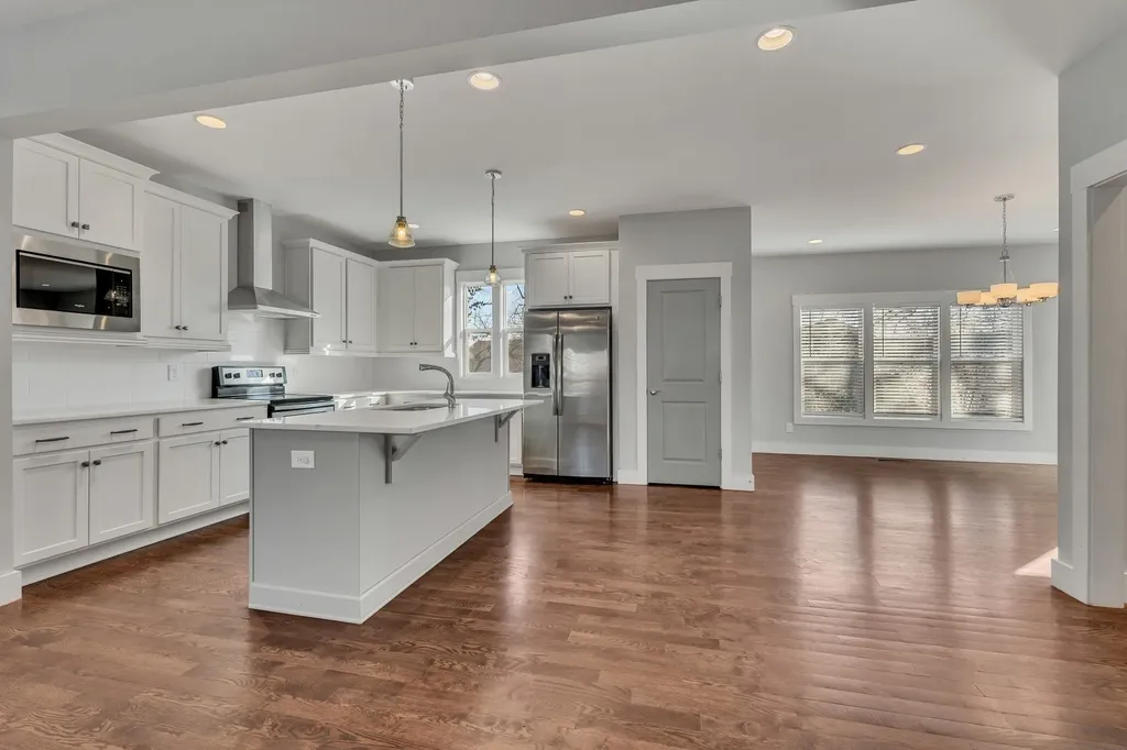 702B Waco Drive Nashville TN 37209