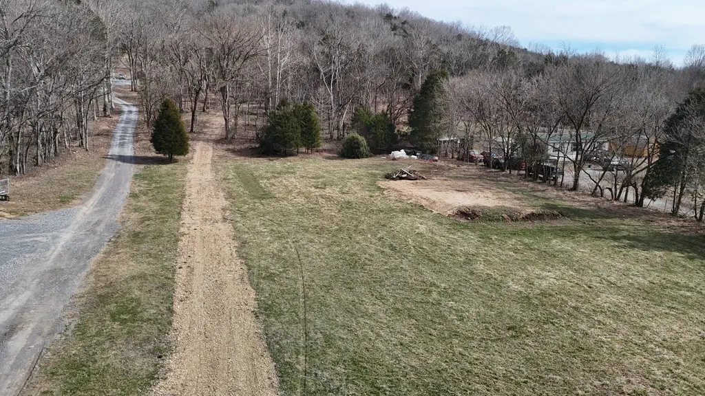 4020 Carter Branch Road Hartsville TN 37074