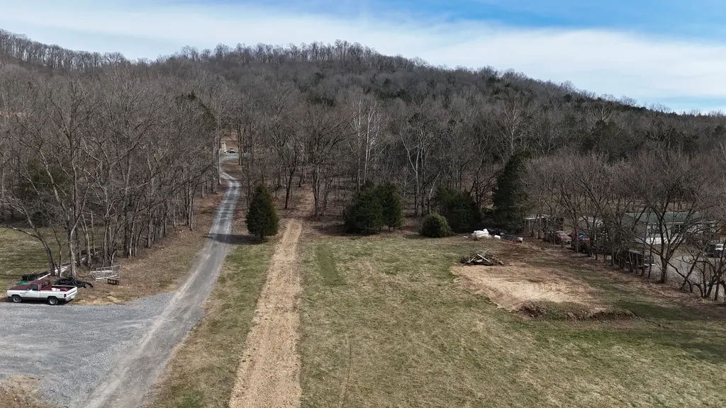 4020 Carter Branch Road Hartsville TN 37074