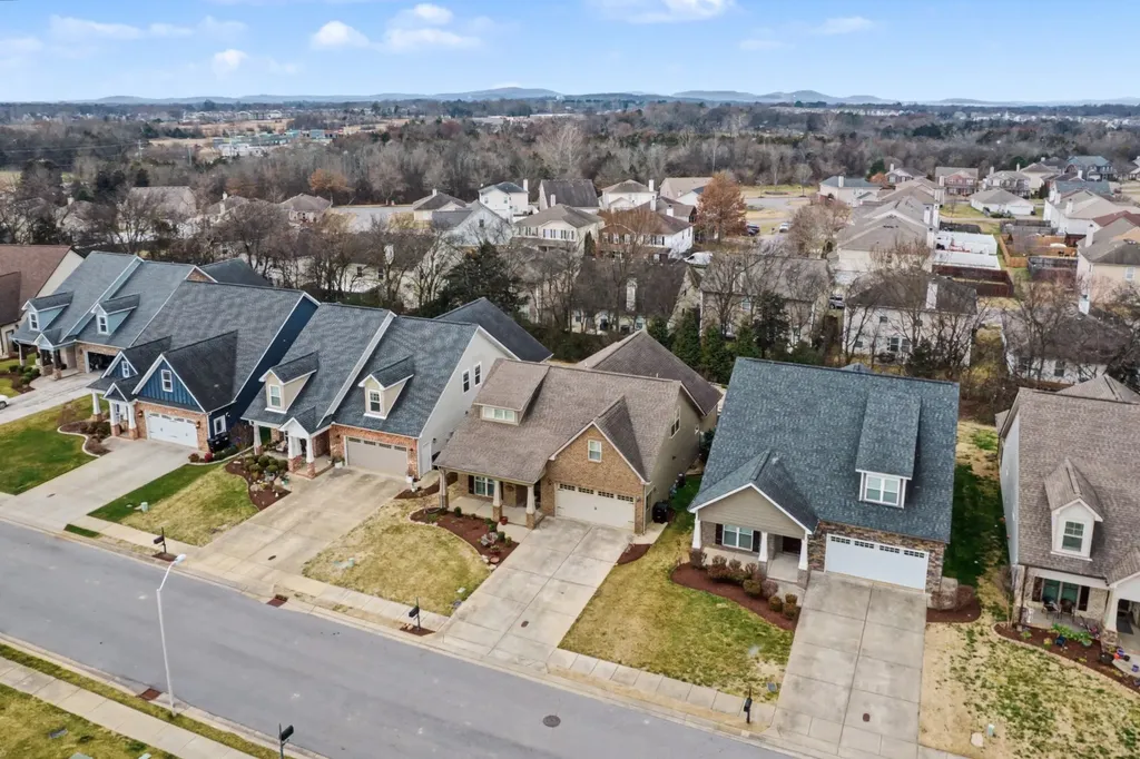 219 Rockcastle Drive Murfreesboro TN 37128