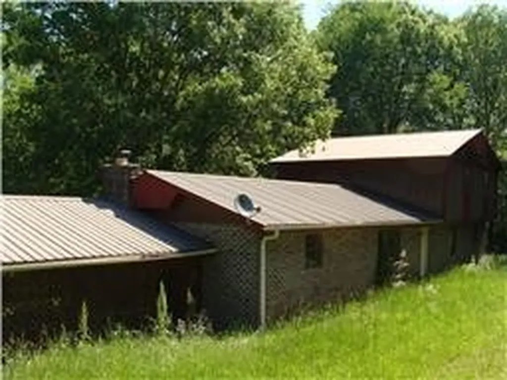 131 Lake Road Manchester TN 37355
