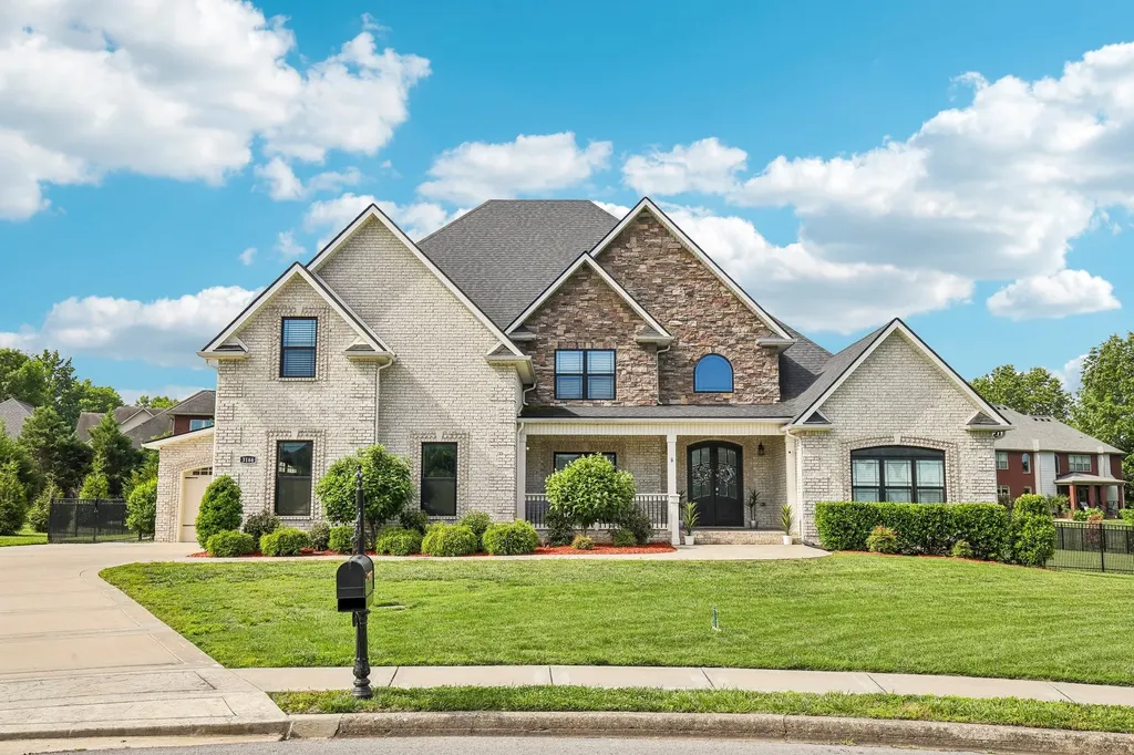 3166 Fern Croft Lane Clarksville TN 37043