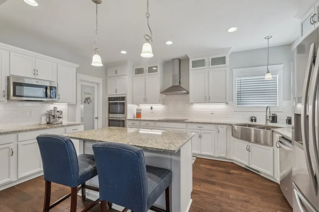 3166 Fern Croft Lane Clarksville TN 37043