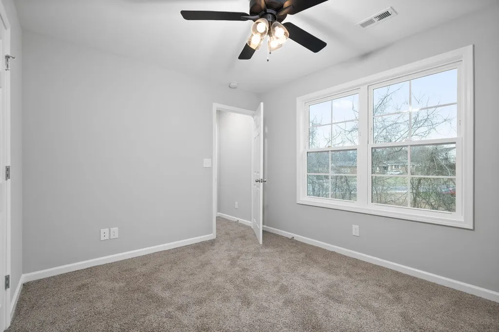 381 Lillie Belle Lane Clarksville TN 37042