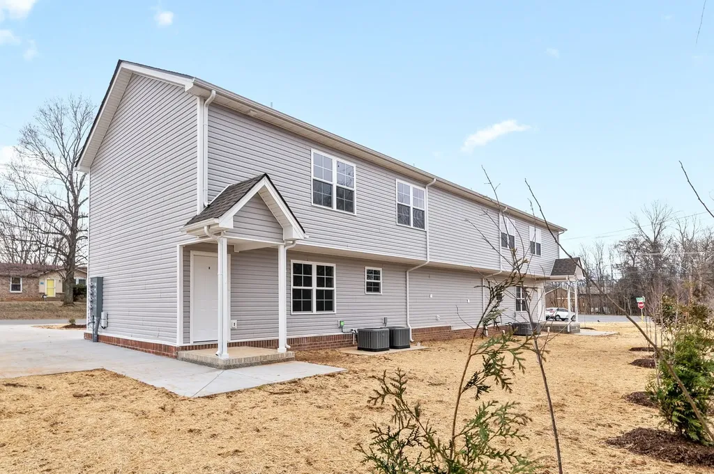381 Lillie Belle Lane Clarksville TN 37042
