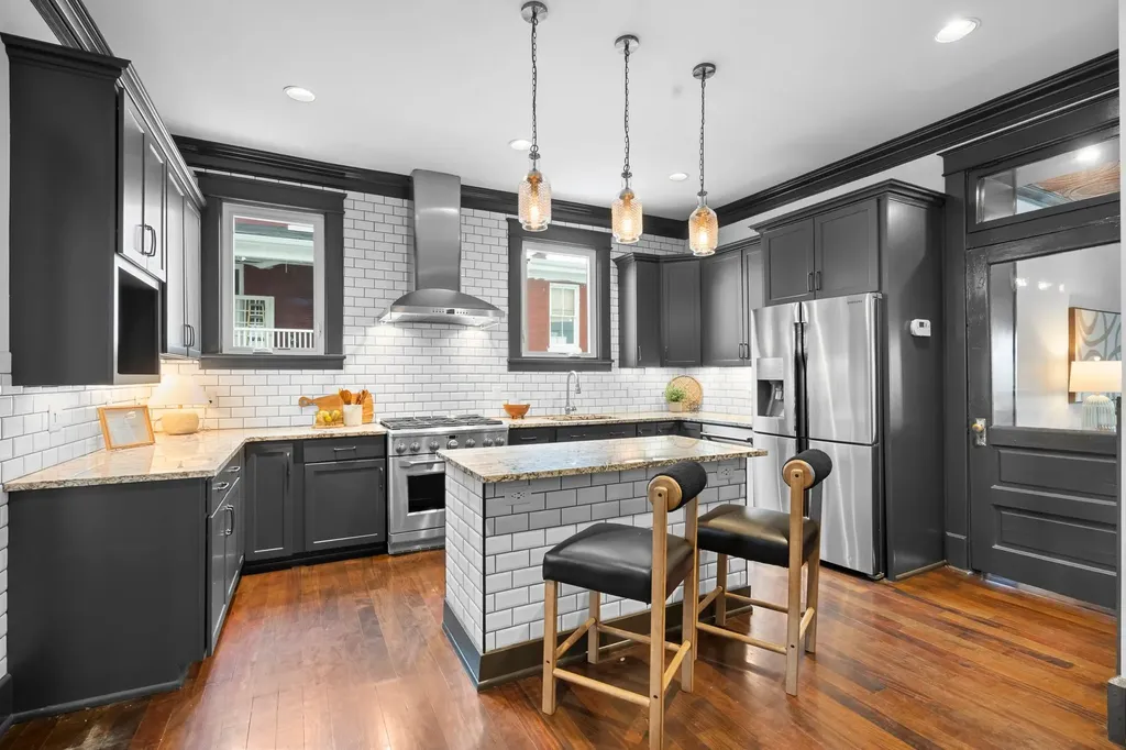 1800 Blair Boulevard Nashville TN 37212