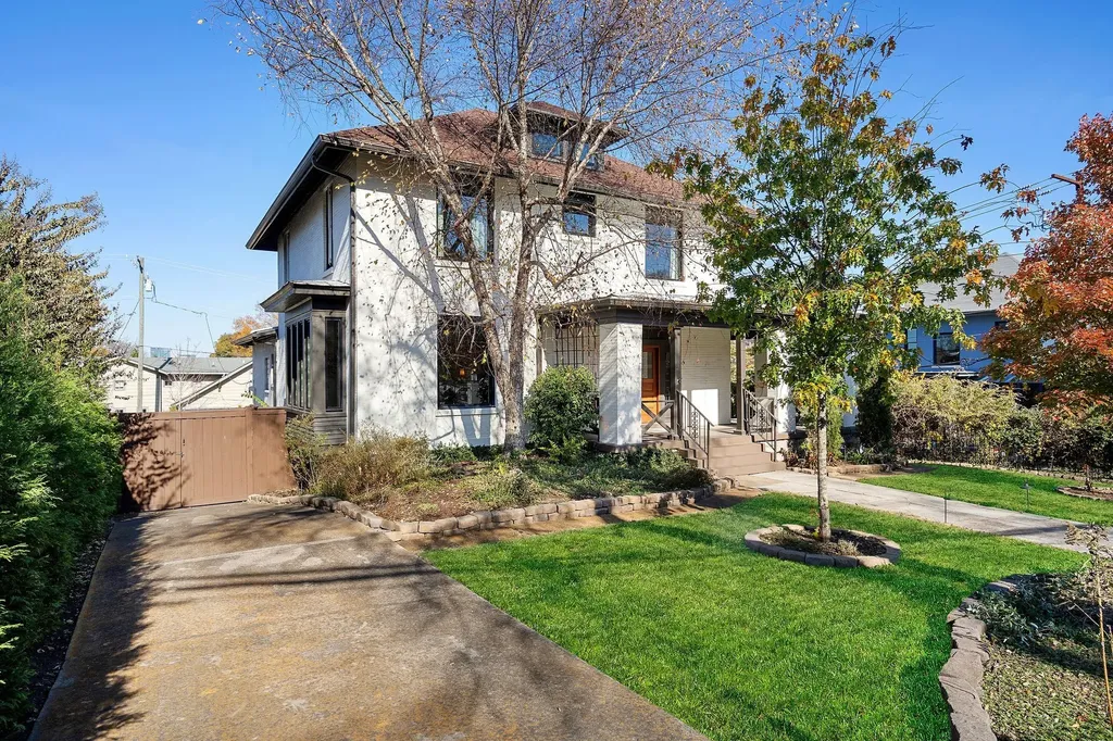 1800 Blair Boulevard Nashville TN 37212