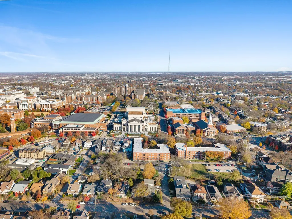 1800 Blair Boulevard Nashville TN 37212