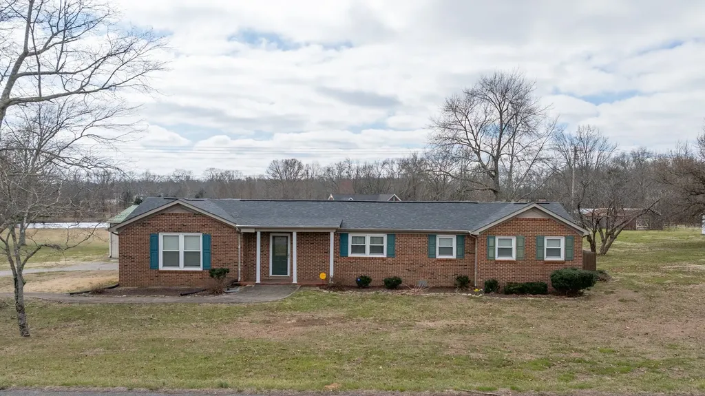 143 Prospect Road Fayetteville TN 37334
