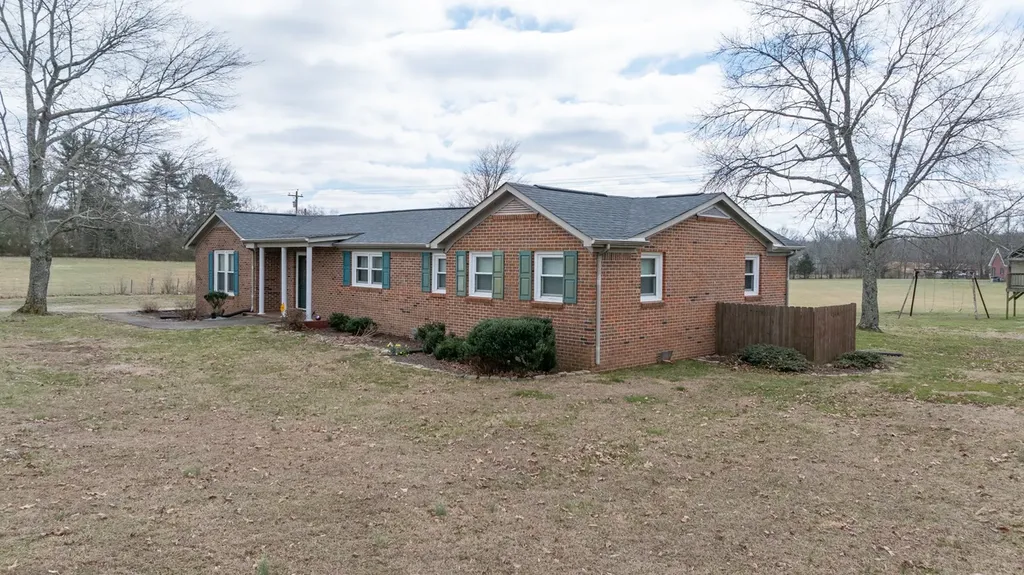 143 Prospect Road Fayetteville TN 37334