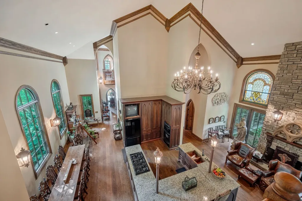 1108 Belle Meade Boulevard Nashville TN 37205