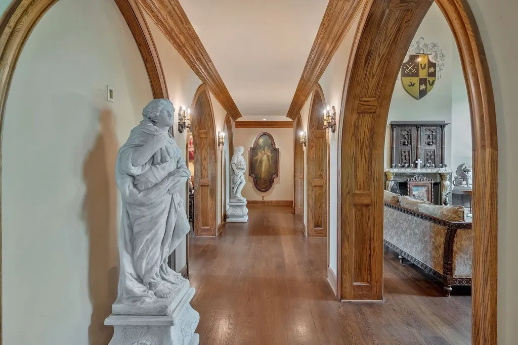 1108 Belle Meade Boulevard Nashville TN 37205