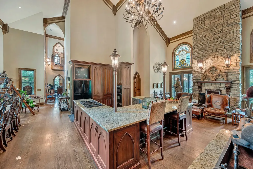 1108 Belle Meade Boulevard Nashville TN 37205