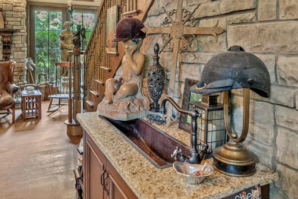 1108 Belle Meade Boulevard Nashville TN 37205